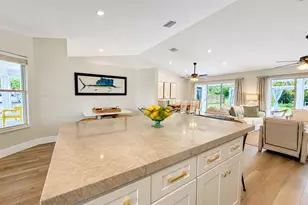 341 Suwanee Ave, Jupiter, FL 33458 - Photo 22