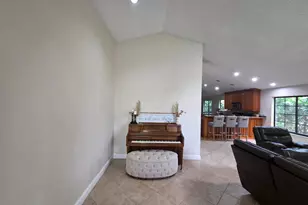4170 NW 6th St, Deerfield Beach, FL 33442 - Photo 2