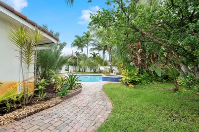 2501 NE 26th Terrace, Fort Lauderdale, FL 33305 - Photo 38