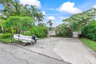 2501 NE 26th Terrace, Fort Lauderdale, FL 33305 - Photo 2