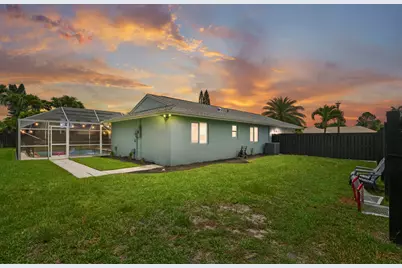 11249 Pine Valley Drive, Wellington, FL 33414 - Photo 26