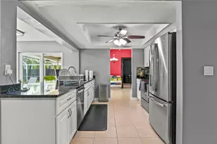 11249 Pine Valley Dr, Wellington, FL 33414 - Photo 10