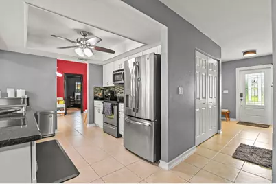 11249 Pine Valley Drive, Wellington, FL 33414 - Photo 12