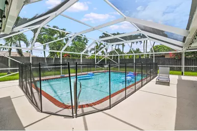 11249 Pine Valley Drive, Wellington, FL 33414 - Photo 22