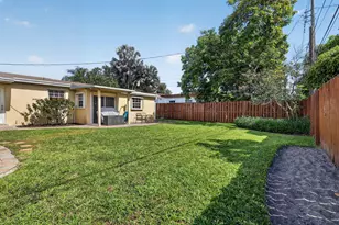 241 N 68th Terrace, Hollywood, FL 33024 - Photo 36