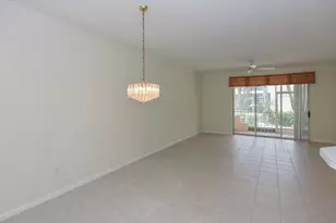 201 Muirfield Ct, Jupiter, FL 33458 - Photo 4