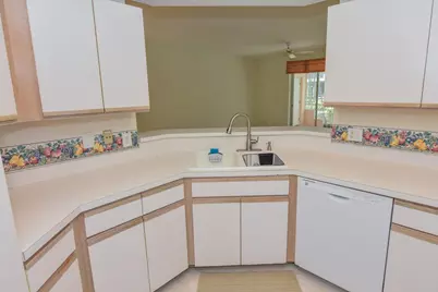 201 Muirfield Court #201e, Jupiter, FL 33458 - Photo 10