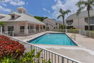 201 Muirfield Ct, Jupiter, FL 33458 - Photo 1