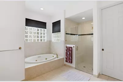 7527 Monticello Way, Boynton Beach, FL 33437 - Photo 32