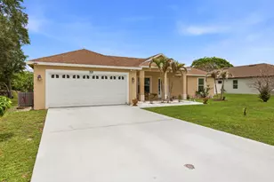 713 NW Biscayne Dr, Port Saint Lucie, FL 34983 - Photo 2