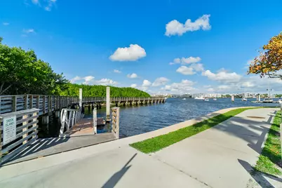 1205 N M Street, Lake Worth Beach, FL 33460 - Photo 8