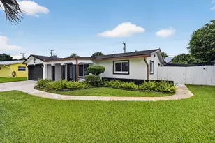 10339 Daphne Ave, Palm Beach Gardens, FL 33410 - Photo 2