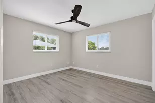 10339 Daphne Ave, Palm Beach Gardens, FL 33410 - Photo 40