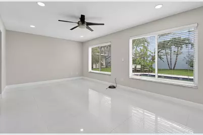 10339 Daphne Avenue, Palm Beach Gardens, FL 33410 - Photo 26