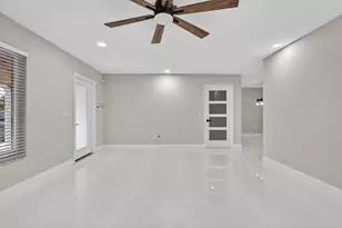 10339 Daphne Ave, Palm Beach Gardens, FL 33410 - Photo 10