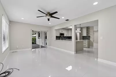 10339 Daphne Avenue, Palm Beach Gardens, FL 33410 - Photo 24