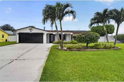 10339 Daphne Avenue, Palm Beach Gardens, FL 33410 - Photo 1