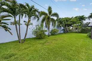 10339 Daphne Ave, Palm Beach Gardens, FL 33410 - Photo 52