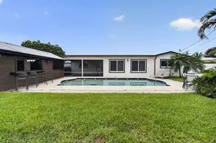 10339 Daphne Ave, Palm Beach Gardens, FL 33410 - Photo 52