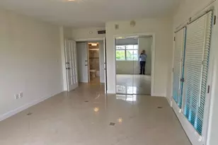 11111 Biscayne Blvd, Miami, FL 33181 - Photo 8