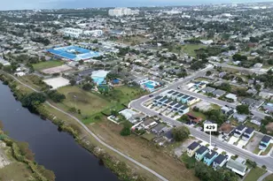 432 NW 13th Ave, Boynton Beach, FL 33435 - Photo 20