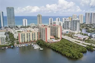 16900 N Bay Rd, Sunny Isles Beach, FL 33160 - Photo 8