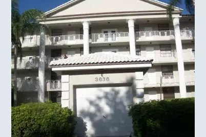 3636 Whitehall Drive #204, West Palm Beach, FL 33401 - Photo 4