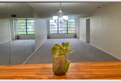 3636 Whitehall Drive #204, West Palm Beach, FL 33401 - Photo 8