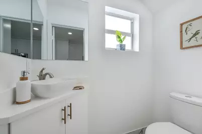 430 NW 13th Avenue, Boynton Beach, FL 33435 - Photo 8