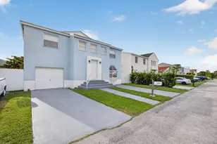 27277 SW 121st Ct, Homestead, FL 33032 - Photo 4