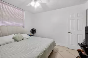 1801 S Treasure Dr, North Bay Village, FL 33141 - Photo 4