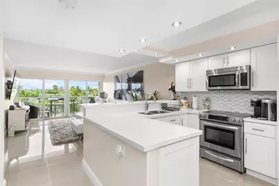 2611 N Riverside Drive #307, Pompano Beach, FL 33062 - Photo 6
