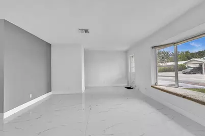 6812 NW 74th Place, Tamarac, FL 33321 - Photo 52