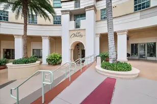 610 Clematis St, West Palm Beach, FL 33401 - Photo 2