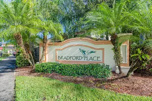 2563 SW Stockbridge Sq Square SW, Vero Beach, FL 32962 - Photo 2