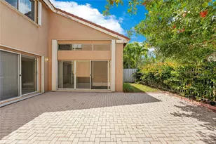 1840 Sweetbay Way, Hollywood, FL 33019 - Photo 44