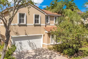 1840 Sweetbay Way, Hollywood, FL 33019 - Photo 2