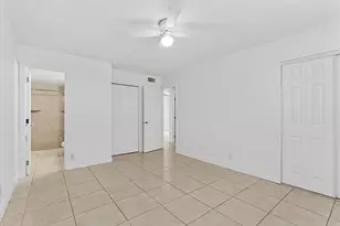 241 SE 9th Ave, Pompano Beach, FL 33060 - Photo 6