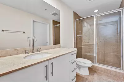 550 Okeechobee Boulevard #1404, West Palm Beach, FL 33401 - Photo 8