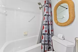 9451 Evergreen Pl, Davie, FL 33324 - Photo 10