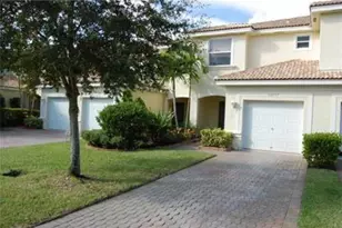 13377 Georgian Ct, Wellington, FL 33414 - Photo 2