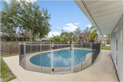 758 Beard Avenue, Sebastian, FL 32958 - Photo 8