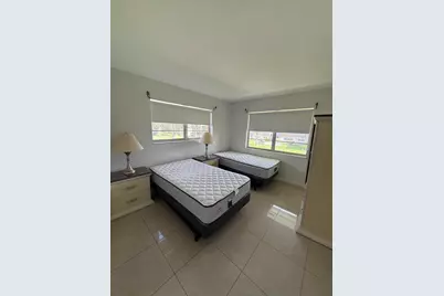 184 Easthampton H, West Palm Beach, FL 33417 - Photo 10