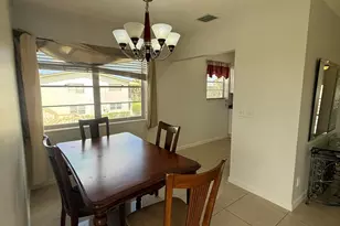 184 Easthampton H, West Palm Beach, FL 33417 - Photo 2