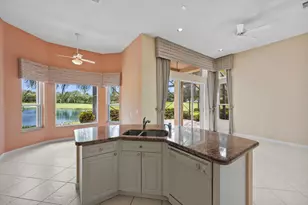 10911 Royal Devon Way, Lake Worth, FL 33449 - Photo 12