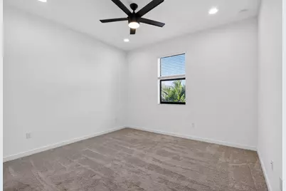 8792 Antarus Drive, Lake Worth, FL 33467 - Photo 32