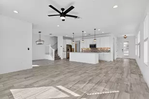 8792 Antarus Dr, Lake Worth, FL 33467 - Photo 6
