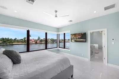 4555 W Tradewinds Avenue, Lauderdale by the Sea, FL 33308 - Photo 22