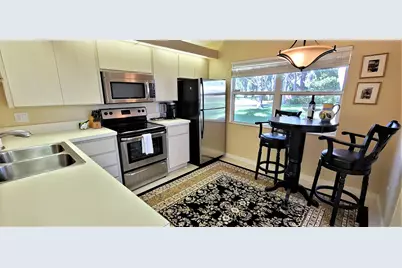 1909 Hartford Court, West Palm Beach, FL 33409 - Photo 6