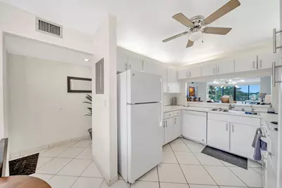 9485 N Belfort Circle #308, Tamarac, FL 33321 - Photo 12
